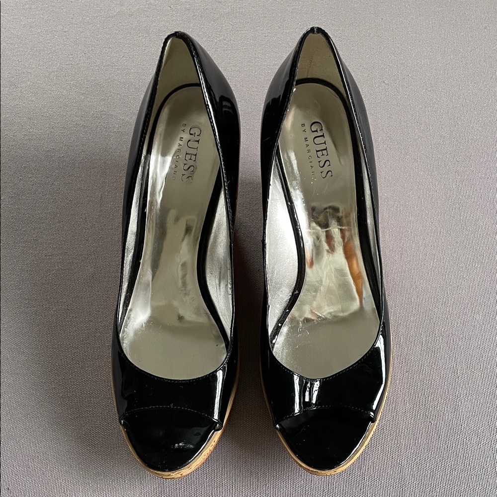 GUESS Black Wedges